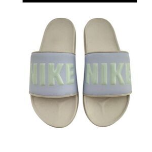 Nike Women's Off Court Adjust Slide Light Silver/Barely Volt Women’s Sizes 9 NWT